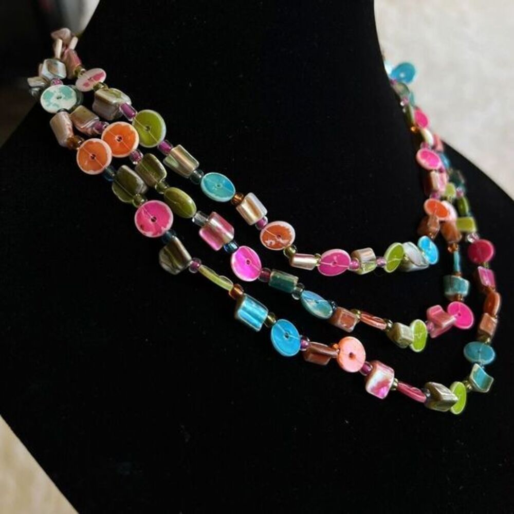 17" Multi-Strand Multicolor Handmade Statement Necklace / Boho Style / Shell - Picture 3 of 12